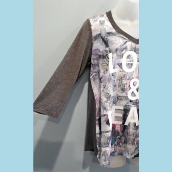 3/$20 BOBEAU Love & Peace Quote Abstract Graphic Top Cropped 3/4 Sleeve Gray - Picture 4 of 9